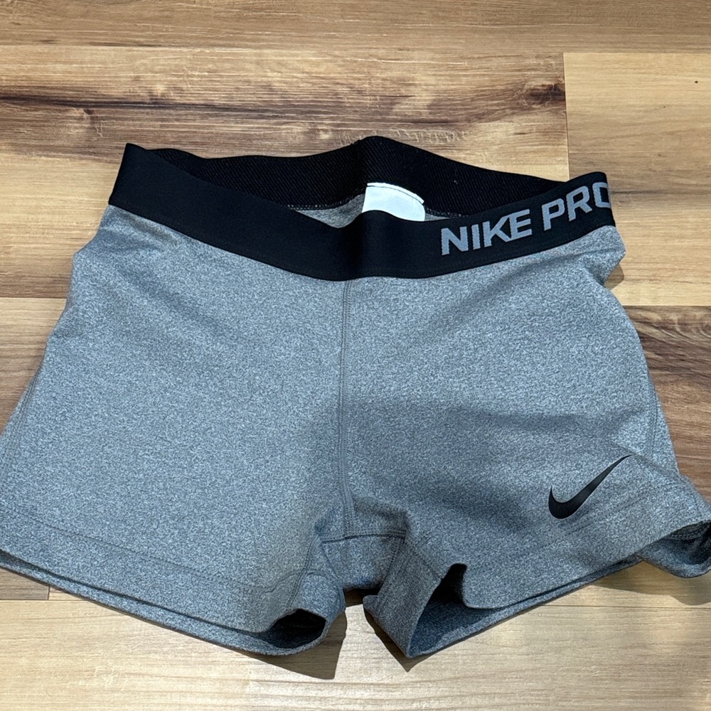 Nike Pro Women's Athletic Gray Shorts
